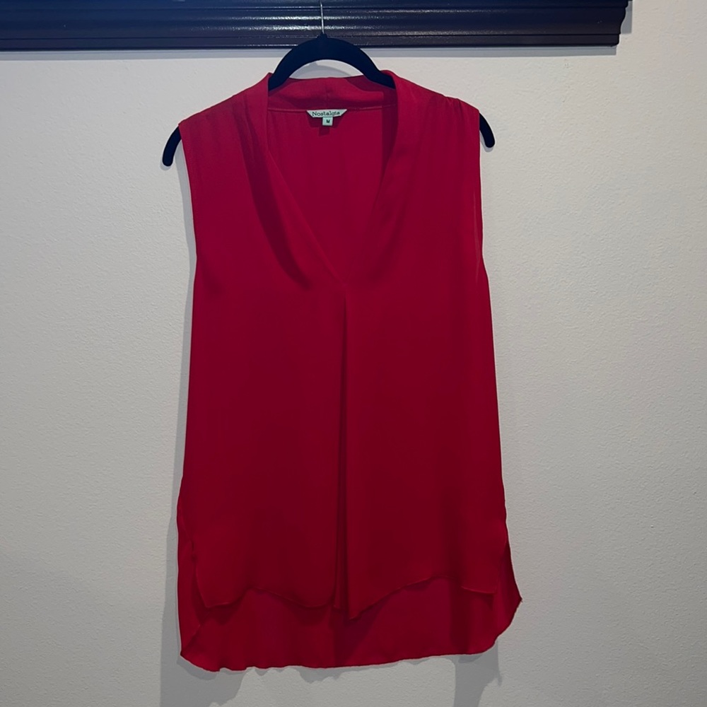 Nostalgia sleeveless red tunic.